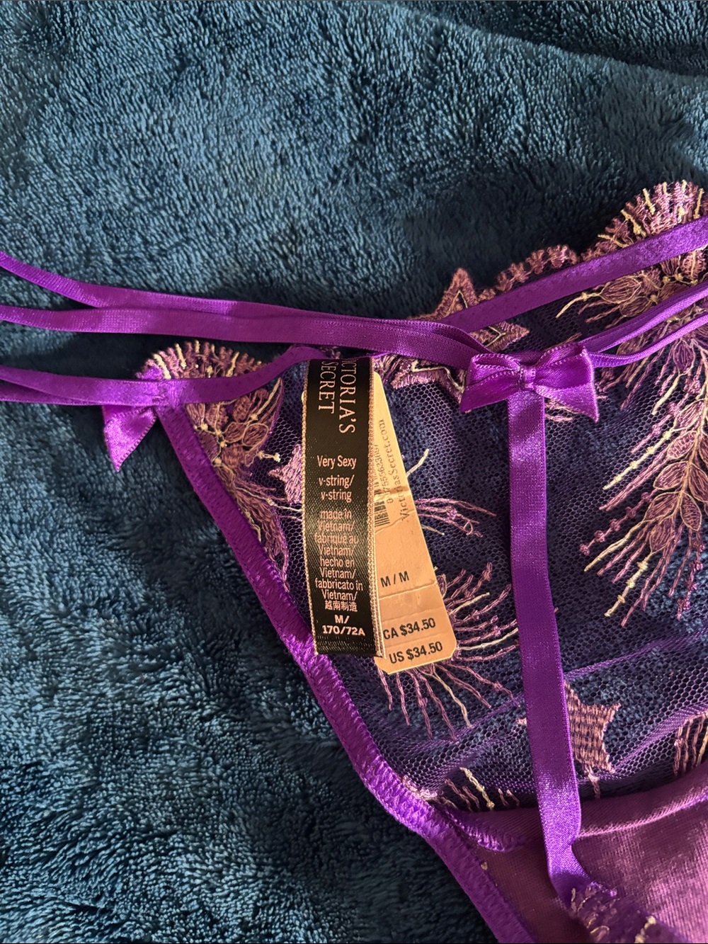 Victoria's Secret Very Sexy Sheer Thong with Gold Star and Firework Embroidery - Picture 3 of 3